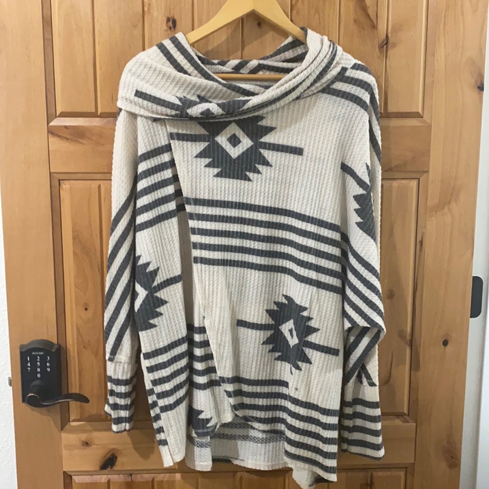 LuLaRoe Kristen cowl neck wrap top large